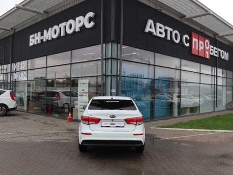 Автомобиль с пробегом Kia Rio в городе Симферополь ДЦ - Симферополь