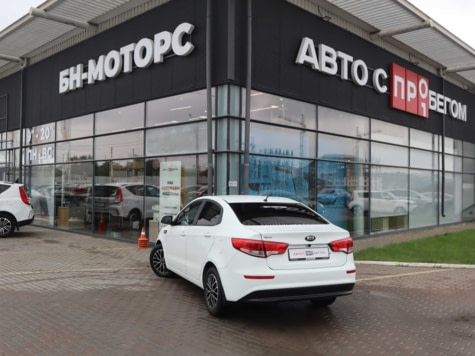 Автомобиль с пробегом Kia Rio в городе Симферополь ДЦ - Симферополь