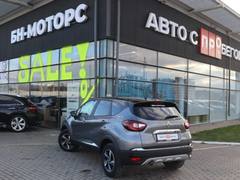 Автомобиль с пробегом Renault Kaptur в городе Симферополь ДЦ - Симферополь