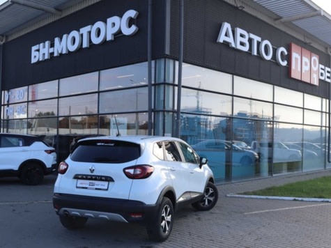 Автомобиль с пробегом Renault Kaptur в городе Симферополь ДЦ - Симферополь