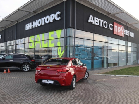 Автомобиль с пробегом Kia Rio в городе Симферополь ДЦ - Симферополь