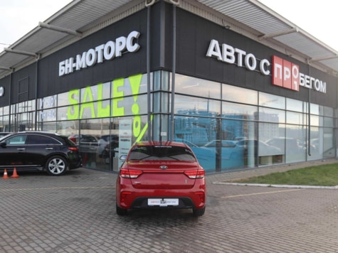 Автомобиль с пробегом Kia Rio в городе Симферополь ДЦ - Симферополь