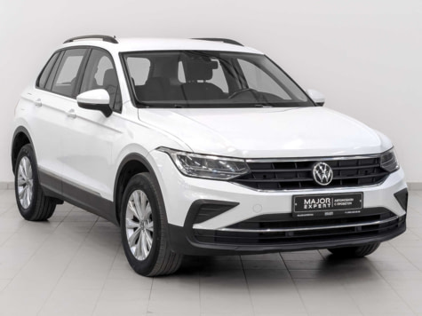 Автомобиль с пробегом Volkswagen Tiguan в городе Москва ДЦ - Тойота Центр Новорижский