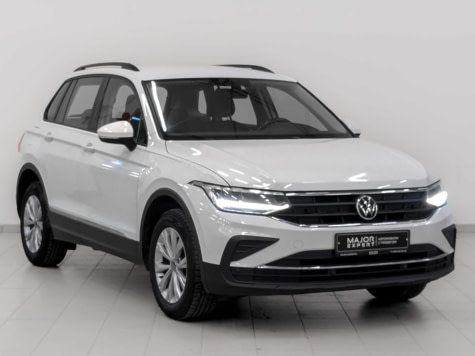 Автомобиль с пробегом Volkswagen Tiguan в городе Москва ДЦ - Тойота Центр Новорижский