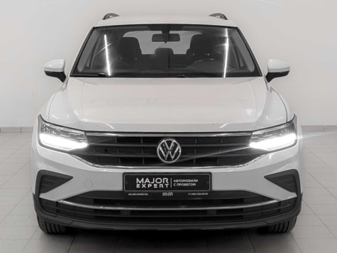 Автомобиль с пробегом Volkswagen Tiguan в городе Москва ДЦ - Тойота Центр Новорижский