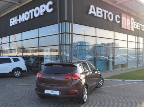 Автомобиль с пробегом Kia Ceed в городе Симферополь ДЦ - Симферополь