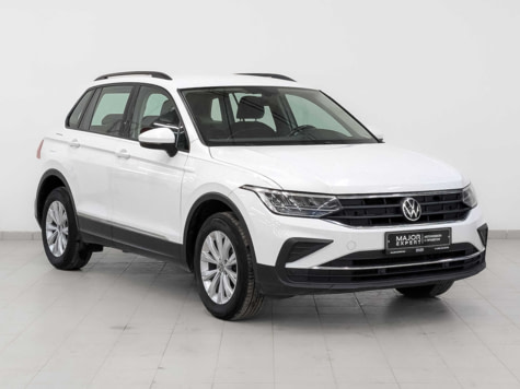 Автомобиль с пробегом Volkswagen Tiguan в городе Москва ДЦ - Тойота Центр Новорижский