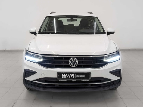 Автомобиль с пробегом Volkswagen Tiguan в городе Москва ДЦ - Тойота Центр Новорижский