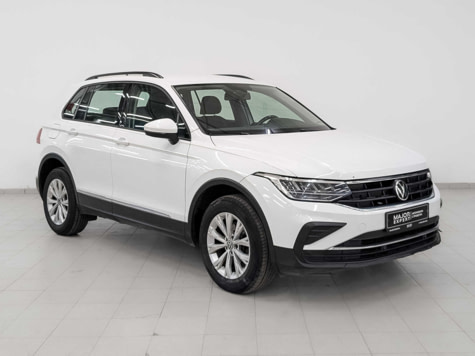 Автомобиль с пробегом Volkswagen Tiguan в городе Москва ДЦ - Тойота Центр Новорижский