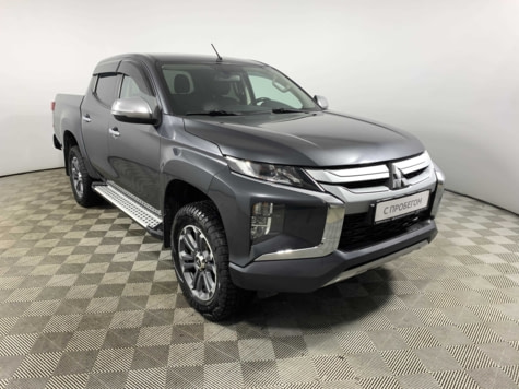 Автомобиль с пробегом Mitsubishi L200 в городе Москва ДЦ - Тойота Центр Каширский