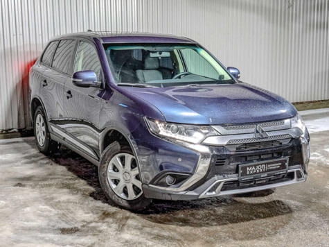 Автомобиль с пробегом Mitsubishi Outlander в городе Москва ДЦ - Тойота Центр Новорижский