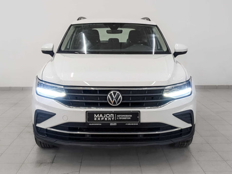 Автомобиль с пробегом Volkswagen Tiguan в городе Москва ДЦ - Тойота Центр Новорижский