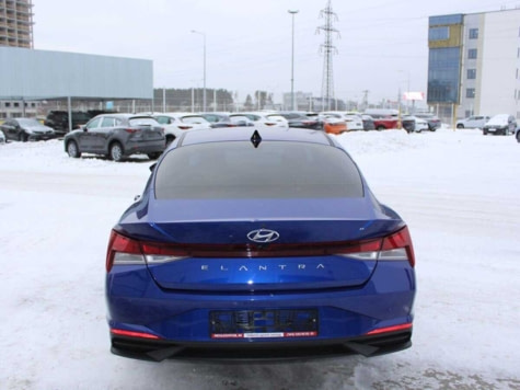 Автомобиль с пробегом Hyundai Elantra в городе Екатеринбург ДЦ - Лексус - Екатеринбург