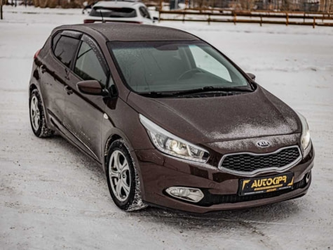 Автомобиль с пробегом Kia Ceed в городе Тюмень ДЦ - Центр по продаже автомобилей с пробегом АвтоКиПр