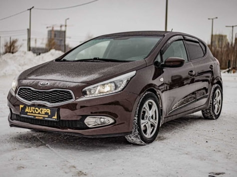 Автомобиль с пробегом Kia Ceed в городе Тюмень ДЦ - Центр по продаже автомобилей с пробегом АвтоКиПр