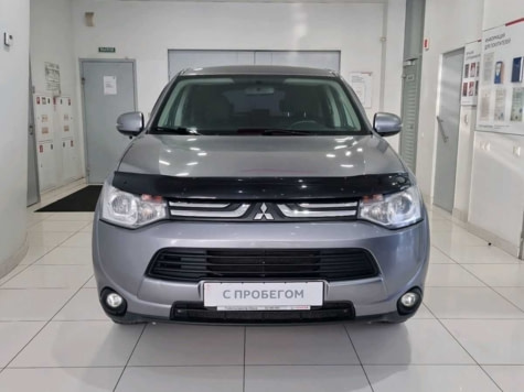 Автомобиль с пробегом Mitsubishi Outlander в городе Омск ДЦ - Свободный склад USED (Тойота Центр Омск / Лексус - Омск / OMODA Автоплюс / JAECOO Автоплюс) (с пробегом)