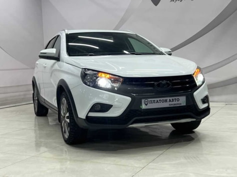 Автомобиль с пробегом LADA Vesta в городе Воронеж ДЦ - Платон Авто