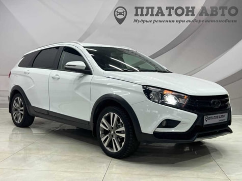 Автомобиль с пробегом LADA Vesta в городе Воронеж ДЦ - Платон Авто