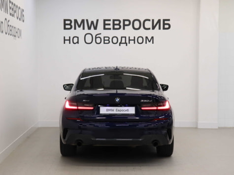 Автомобиль с пробегом BMW 3 серии в городе Санкт-Петербург ДЦ - Евросиб (BMW)