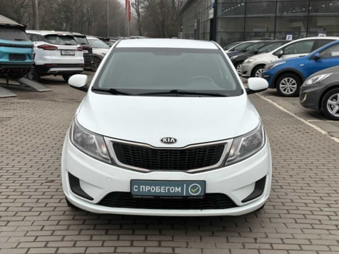 Автомобиль с пробегом Kia Rio в городе Ростов-на-Дону ДЦ - СОКОЛ МОТОРС Авто с пробегом Шолохова