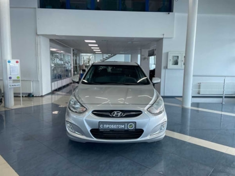 Автомобиль с пробегом Hyundai Solaris в городе Таганрог ДЦ - СОКОЛ МОТОРС Таганрог