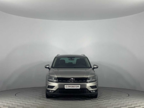 Автомобиль с пробегом Volkswagen Tiguan в городе Калининград ДЦ - Тойота Центр Калининград