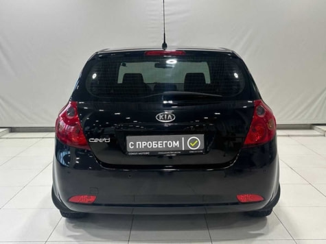 Автомобиль с пробегом Kia Ceed в городе Ростов-на-Дону ДЦ - Сокол Моторс Авто с пробегом Доватора