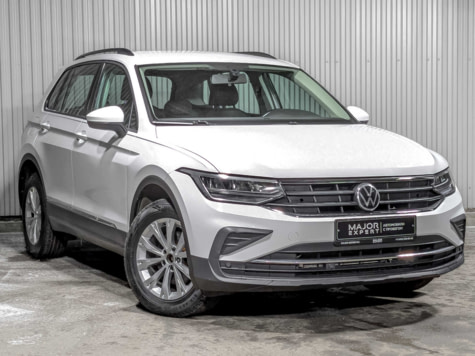 Автомобиль с пробегом Volkswagen Tiguan в городе Москва ДЦ - Тойота Центр Новорижский