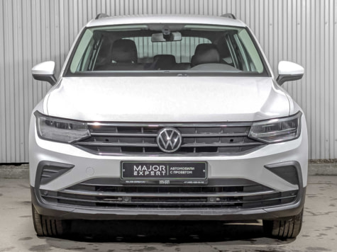 Автомобиль с пробегом Volkswagen Tiguan в городе Москва ДЦ - Тойота Центр Новорижский