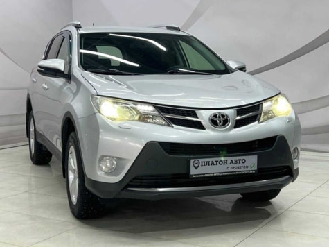 Автомобиль с пробегом Toyota RAV4 в городе Воронеж ДЦ - Платон Авто