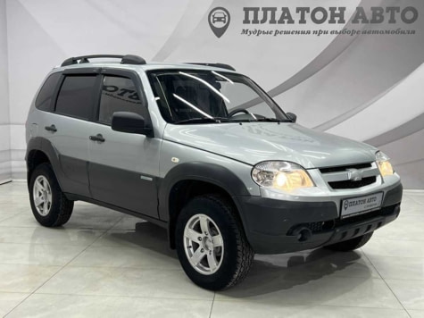 Автомобиль с пробегом Chevrolet Niva в городе Воронеж ДЦ - Платон Авто