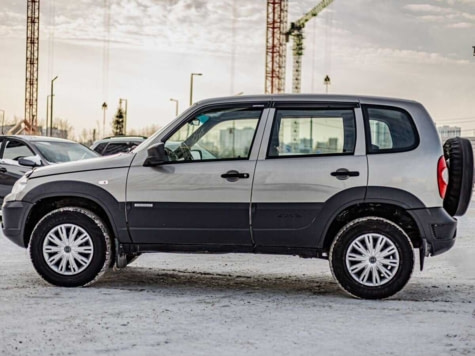 Автомобиль с пробегом Chevrolet Niva в городе Тюмень ДЦ - Центр по продаже автомобилей с пробегом АвтоКиПр