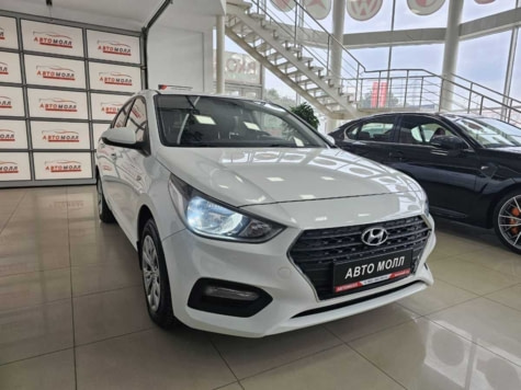 Автомобиль с пробегом Hyundai Solaris в городе Пятигорск ДЦ - AVMOLL в Пятигорске