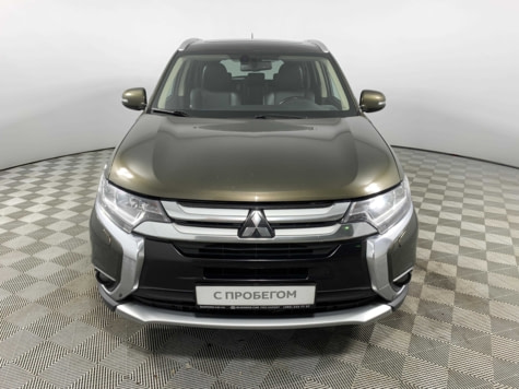 Автомобиль с пробегом Mitsubishi Outlander в городе Москва ДЦ - Тойота Центр Каширский