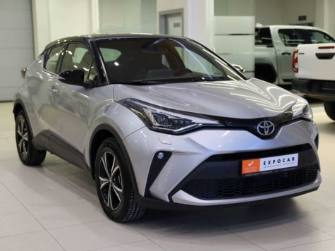 Автомобиль с пробегом Toyota C-HR в городе Тюмень ДЦ - Тойота Центр Тюмень Юг