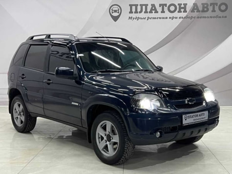 Автомобиль с пробегом Chevrolet Niva в городе Воронеж ДЦ - Платон Авто