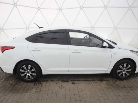 Автомобиль с пробегом Hyundai Solaris в городе Орел ДЦ - Орёл