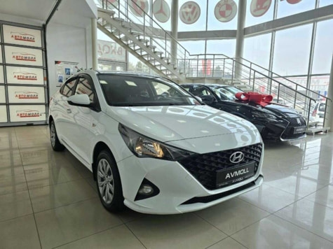 Автомобиль с пробегом Hyundai Solaris в городе Пятигорск ДЦ - AVMOLL в Пятигорске