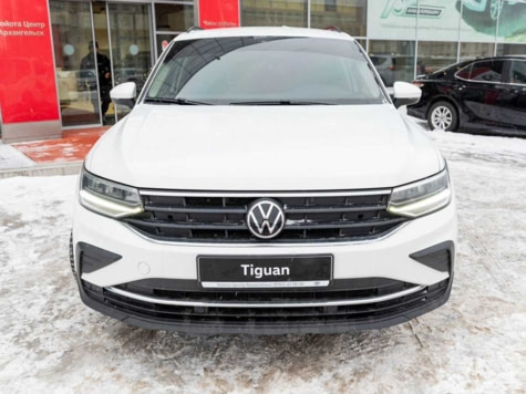 Автомобиль с пробегом Volkswagen Tiguan в городе Архангельск ДЦ - Тойота Центр Архангельск