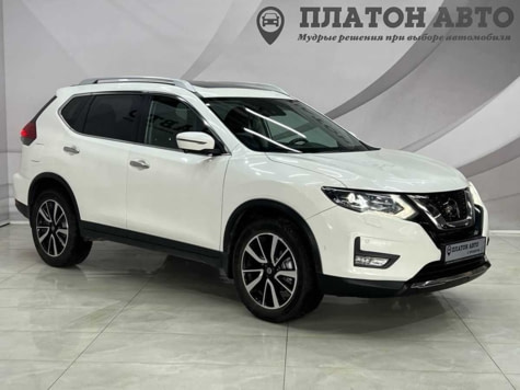 Автомобиль с пробегом Nissan X-Trail в городе Воронеж ДЦ - Платон Авто