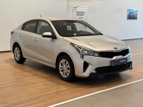 Автомобиль с пробегом Kia Rio в городе Волгоград ДЦ - АРКОНТСЕЛЕКТ на Монолите