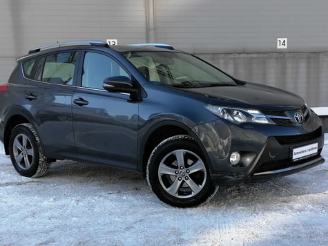 Автомобиль с пробегом Toyota RAV4 в городе Санкт-Петербург ДЦ - Форсаж Выборгское шоссе