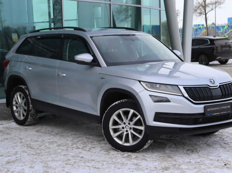 Автомобиль с пробегом ŠKODA Kodiaq в городе Санкт-Петербург ДЦ - Автобиография