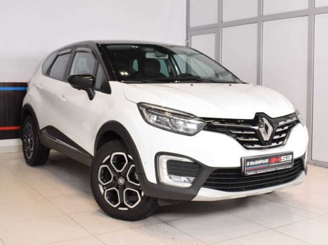 Автомобиль с пробегом Renault Kaptur в городе Кемерово ДЦ - Автосалон М53.RU (Кемерово, Терешковой)