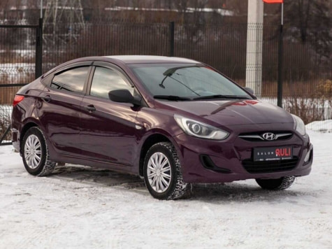 Автомобиль с пробегом Hyundai Solaris в городе Иваново ДЦ - Автосалон RULI на Смирнова, 90