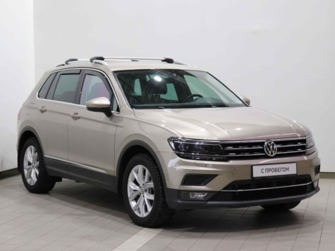 Автомобиль с пробегом Volkswagen Tiguan в городе Иркутск ДЦ - Тойота Центр Иркутск