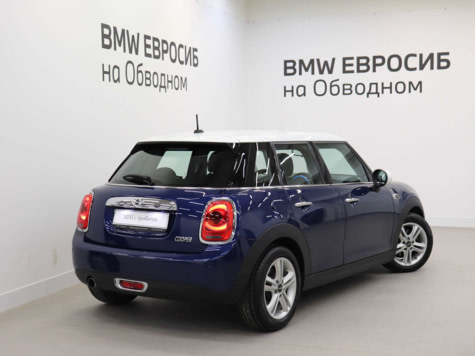 Автомобиль с пробегом MINI Hatch в городе Санкт-Петербург ДЦ - Евросиб (BMW)