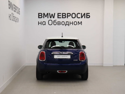 Автомобиль с пробегом MINI Hatch в городе Санкт-Петербург ДЦ - Евросиб (BMW)