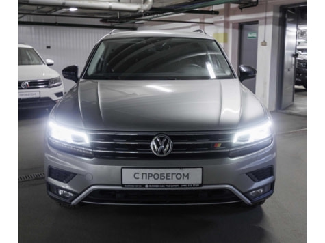 Автомобиль с пробегом Volkswagen Tiguan в городе Москва ДЦ - Тойота Центр Каширский