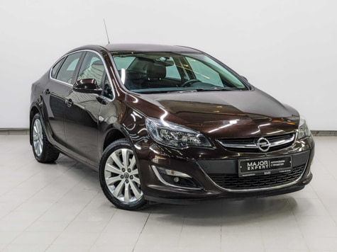 Автомобиль с пробегом Opel Astra в городе Москва ДЦ - Тойота Центр Новорижский